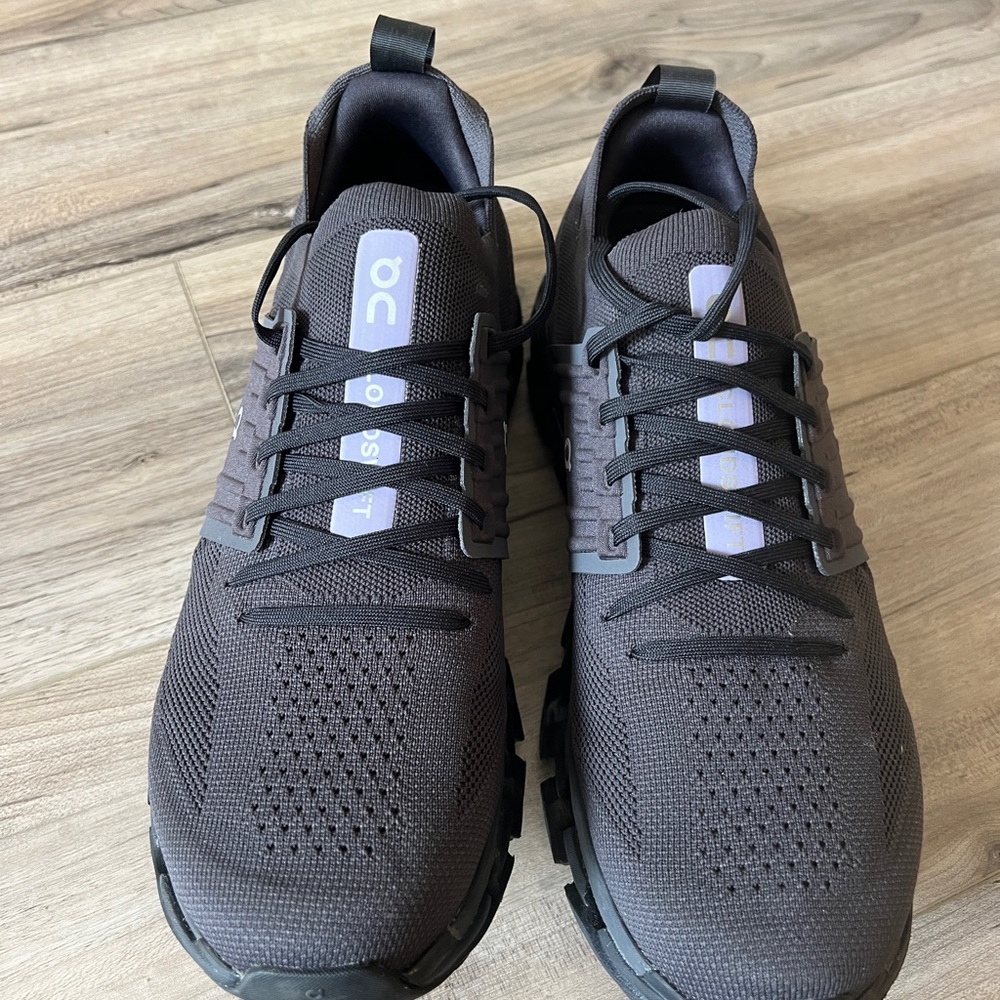On Running Men's Dark Gray/Black Athletic Shoes Speedboard